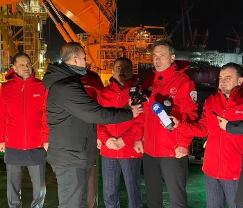 Karadeniz'de Enerji Hamlesi