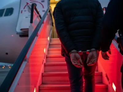 Kırmızı Bültenle Aranan 76 Suçlu Türkiye'ye Getirildi