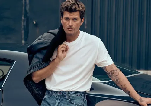 Kıvanç Tatlıtuğ’dan "Dolar Doğuran" İmza