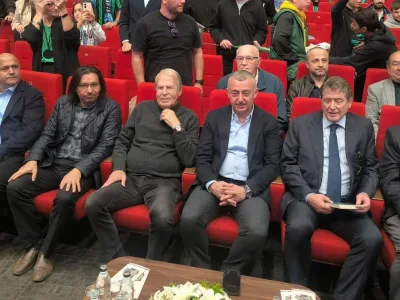 Kocaelispor- Mustafa Denizli,Erdoğan Arıkan ,Güvenç Kurtar,Serdar Dursun,Kaan Dobra, Hazım Özenir