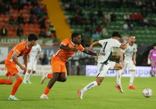 Kocaelispor Alanyaspor’u Yendi: İki Hafta Sonra Zafer