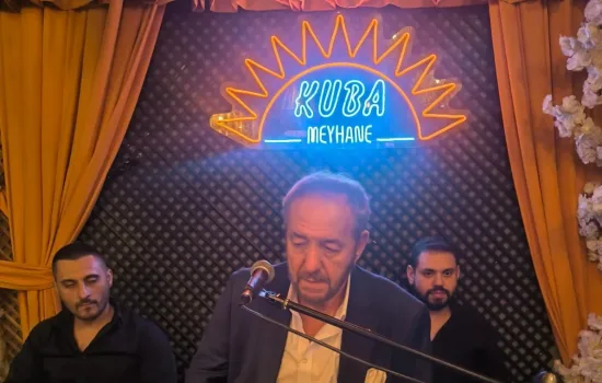 Küba Meyhanesi Arif Susam