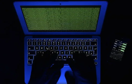 MİT’ten Siber Casus Operasyonunda 2 Tutuklama