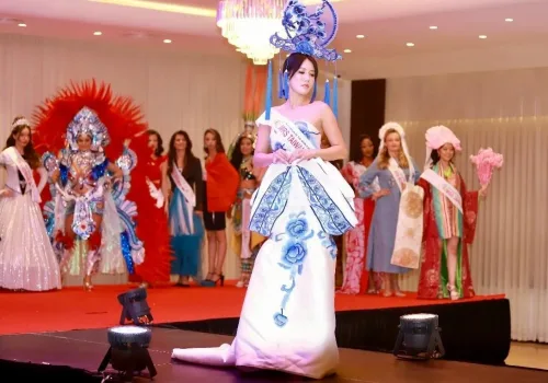 Mrs TAIWAN THE WINNER