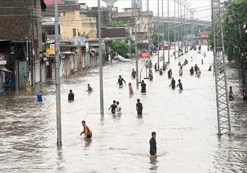 Muson Yağmurları Pakistan’da Büyük Can Kaybına Yol Açtı