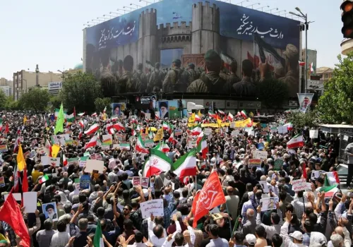 Protestoların Gölgesinde İran