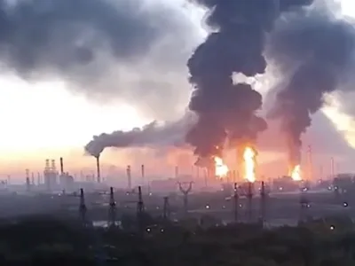 Rusya: Kiev Rafineri Saldırıları İçin Trump'ı Dinlemiyor