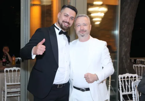 SVADBA,Semih Hot ve Suat Hot