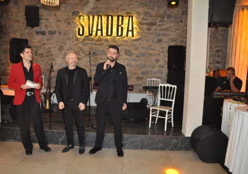 SVADBA Maçka Tesisleri, Hot ve Suat Hot