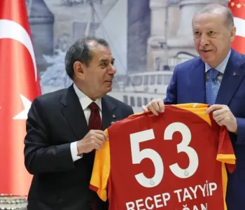 Şampiyon Galatasaray, Cumhurbaşkanı Erdoğan’ı Ziyaret Etti