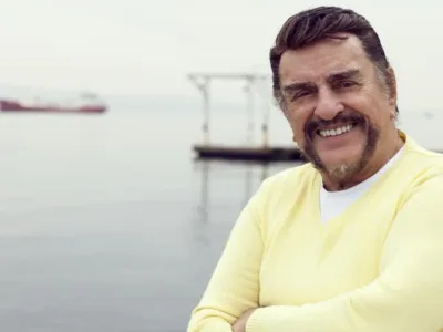 Şarkıcı Alpay Hayatını Kaybetti