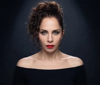Sertab Erener’le İçsel Bir Yolculuk - dadmedya
