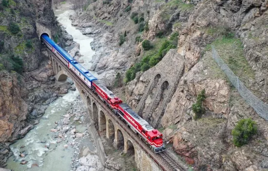 Sonbahar’da Turistik Karaelmas Treniyle Karadeniz’e Yolculuk