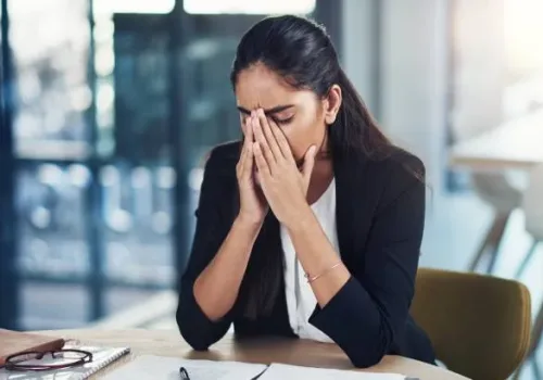 Stresle Başa Çıkmak: Kanıtlanmış 6 Etkili Yöntem