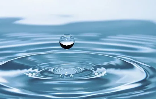 Suyun Pozitif Yük Gizemi Çözüldü