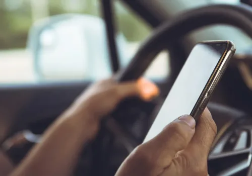 Fahri Trafik Müfettişleri En Çok Cep Telefonuna Ceza Kesti