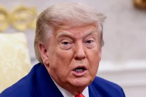 Trump Dublin'de Konuştu