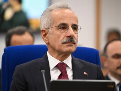 Türk Gemilerine Hürmüz Uyarısı