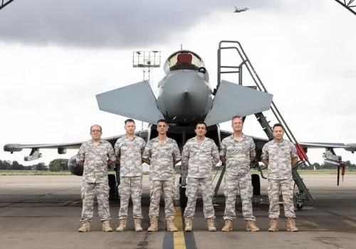 Türk Hava Kuvvetleri Eurofighter Bakım Tesislerini İnceledi