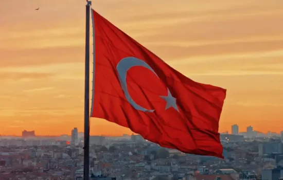 Türkiye 3 Kritik Zirvenin Merkezi Oluyor