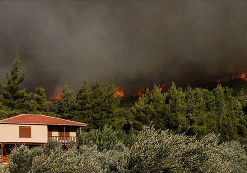 Türkiye Genelinde Orman Yangınları Büyüyor