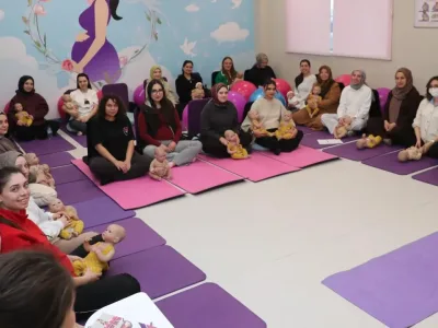 Türkiye'nin İlk Ebe Destek Merkezi Ankara'da Hizmete Açıldı