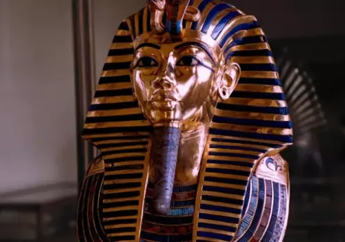 Tutankhamun'un Maskesi Gerçekten Ona Ait Miydi