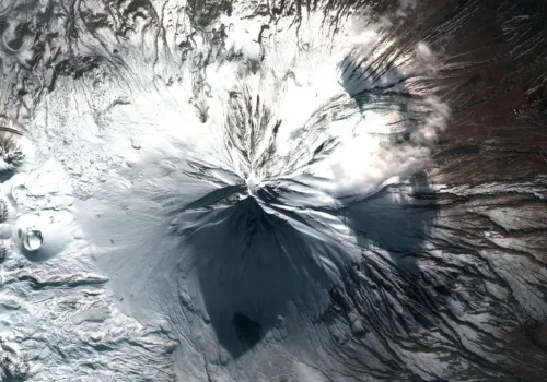 Uzaydan Ağrı Dağı Zirvesi