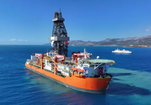 Yeni Sondaj Gemisi Mersin Açıklarına Demirledi