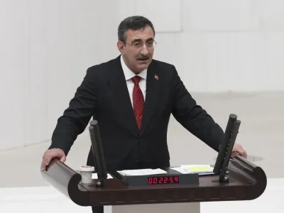 Yılmaz: Fon Zararları İçin Hazine Kaynağı Kullanılmayacak