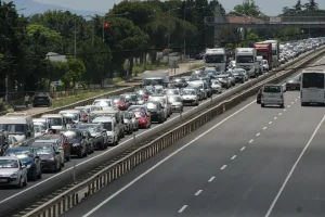 İstanbul Yolunda Yoğun Trafik