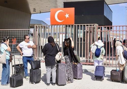 İranlılar Türkiye’ye Sığındı: Sınırda Mülteci