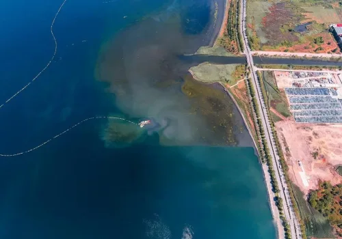 İzmit Körfezi’nden 2,4 Milyon Metreküp Çamur Çıkarıldı