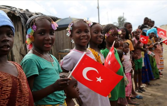 Türkiye’nin Afrika’ya İhracatında “Kazan-Kazan Stratejisi” Meyvelerini Veriyor
